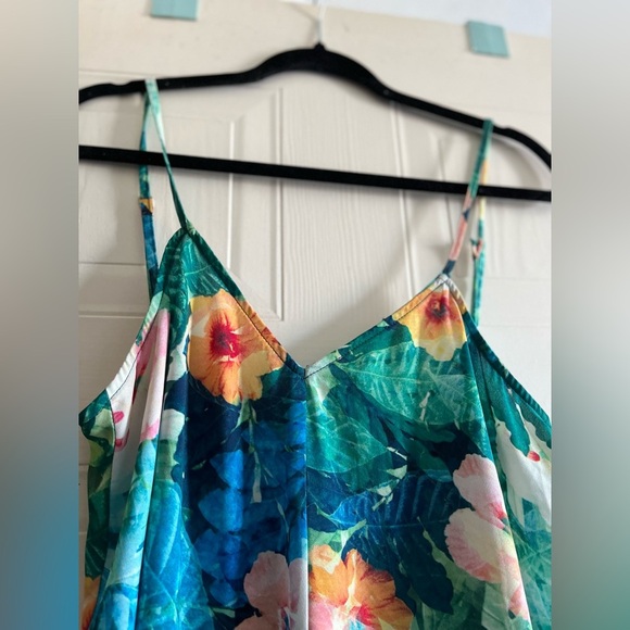 Show Me Your MuMu Tropical Print Beach Rascal Romper - Picture 8 of 14